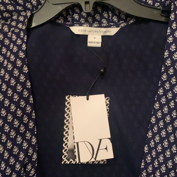 DVF Katrina Zomba Mini Midnight Silk Dress. Size 6. NWT - Picture 7 of 7